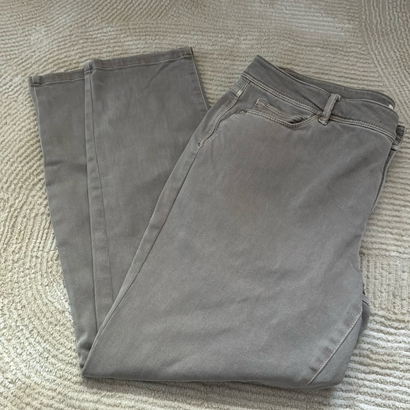 J. Jill Denim Authentic Fit distressed stretch khaki light tan jeans sz 14 - Picture 1 of 7